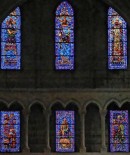 Vitraux de L. Rivier à la cathédrale de Lausanne (transept Nord). Source: http://www.mesvitrauxfavoris.fr/