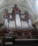 Vue du grand orgue (cathéd. Namur). Source: orgbase.nl