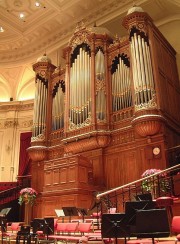 Autre vue de cet orgue (source: nl.wikipedia.org)