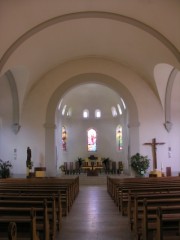 Intérieur de l'église de Villars-sur-Glâne. Cliché personnel