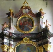 Médaillon supérieur de l'autel sud: représentation de St. Roch. Cliché personnel