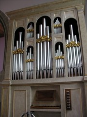 Façade de l'orgue Kuhn (style italien). Cliché personnel