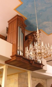 Autre vue de l'orgue Kuhn de Bure. Cliché personnel