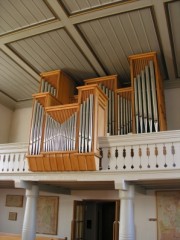 L'orgue du facteur Wälti en tribune (relevé récemment). Cliché personnel