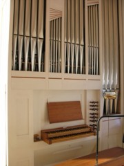Vue de l'orgue Wälti en tribune. Cliché personnel