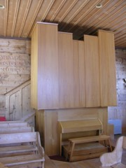 L'orgue de l'église des Mosses (malheureusement fermé à clef). Cliché personnel