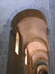 Depuis le transept, vue dans le bas-côté sud. Cliché personnel
