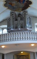 Vue de l'orgue Kuhn de l'église catholique (Pfarrkirche) de Bad Ragaz. Cliché personnel (juillet 2010)