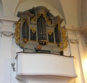 Vue de l'orgue de choeur de 1725 (au zoom). Cliché personnel