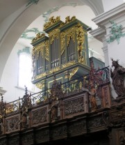 Autre vue de l'orgue de l'Evangile (au nord). L'instrument le plus précieux de l'église. Cliché personnel