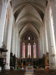 Cathédrale de St-Claude, nef et choeur. Cliché personnel