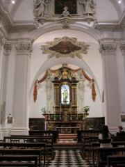 Vue de l'intérieur superbe de cette église San Carlo de Lugano. Cliché personnel