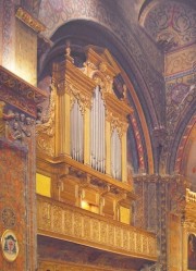 Orgue Royer de l'ancienne cathédrale St-Véran de Cavaillon. Crédit: Orgues, éd. Le Bec en L'air (2005)