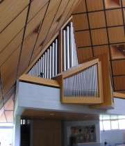 Autre vue de l'orgue Kuhn de la Matthäuskirche. Cliché personnel