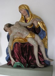 Superbe Vierge de Pitié du 18ème s. Cliché personnel (déc. 2007)