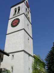 Vue de l'église réformée de Veltheim-Winterthur. Cliché personnel (mai 2008)