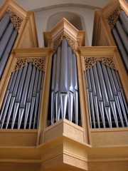 Détail de la Montre de l'orgue de choeur Metzler. Cliché personnel