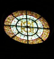 Un exemple d'un vitrail décoratif. Cliché personnel